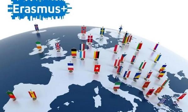 Presentazione del Bando Erasmus+ studio 24/25